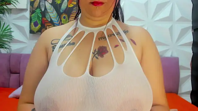 Snapshot of Anggie_Miller chatting on 01/13/26, 11:15 Anggie Miller online show from 01/13/26, 11:15