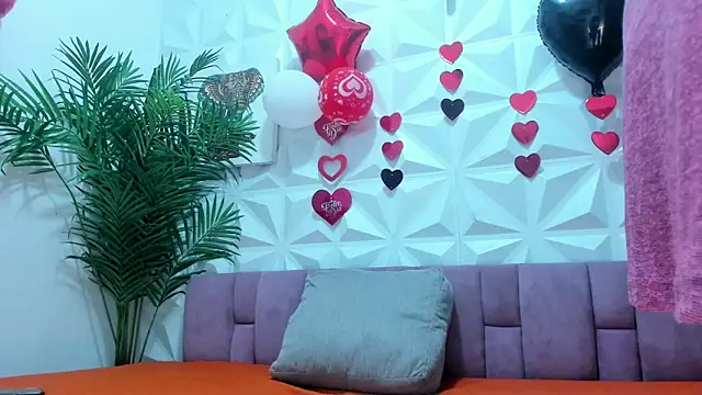 Snapshot of Anggie_Miller chatting on 02/26/26, 10:14 Anggie Miller online show from 02/26/26, 10:14