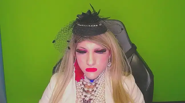 Snapshot of VanesaCrossic chatting on 03/09/25, 05:11 VanesaCrossic online show from 03/09/25, 05:11