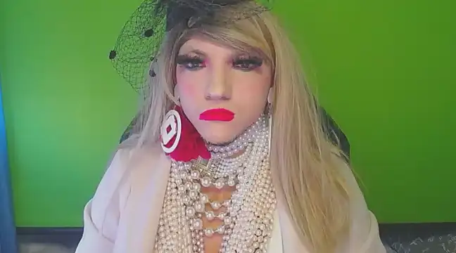 Snapshot of VanesaCrossic chatting on 03/20/25, 05:35 VanesaCrossic online show from 03/20/25, 05:35