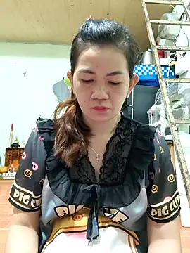 Snapshot of codaivensong chatting on 11/18/25, 10:36 codaivensong online show from 11/18/25, 10:36