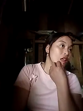 Snapshot of Alice-567 chatting on 04/18/26, 05:22 Alice-567 online show from 04/18/26, 05:22