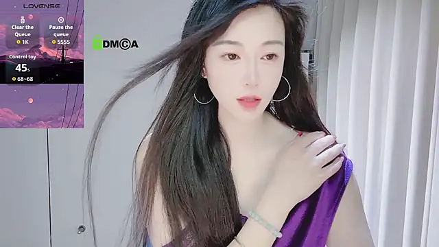 Snapshot of YunShan-33 chatting on 03/14/26, 03:01 YunShan-33 online show from 03/14/26, 03:01