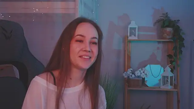 Snapshot of ElinVale chatting on 01/17/26, 11:26 ElinVale online show from 01/17/26, 11:26