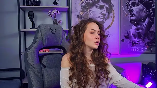 Snapshot of ElinVale chatting on 03/25/26, 09:48 ElinVale online show from 03/25/26, 09:48