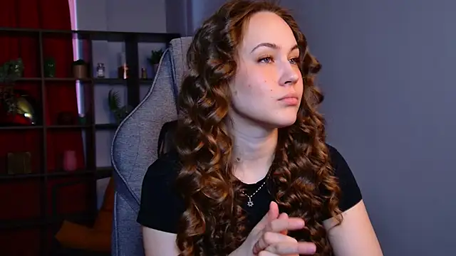 Snapshot of ElinVale chatting on 04/11/26, 11:25 ElinVale online show from 04/11/26, 11:25