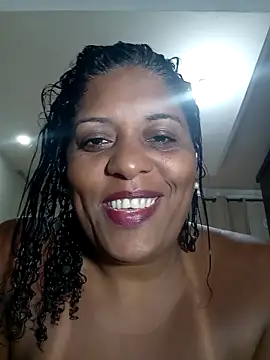 Snapshot of Maliaebonyfetish chatting on 03/01/26, 11:56 Maliaebonyfetish online show from 03/01/26, 11:56