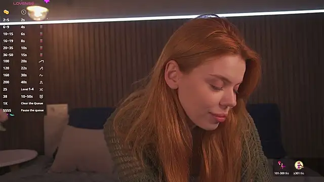 Snapshot of foxyriss chatting on 11/29/25, 06:38 foxyriss online show from 11/29/25, 06:38