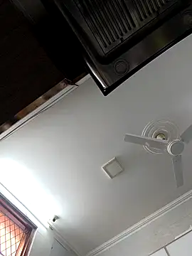 Hot-Sana2 online show from 12/17/25, 06:41