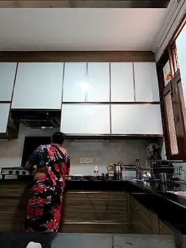 Snapshot of Hot-Sana2 chatting on 03/08/26, 05:33 Hot-Sana2 online show from 03/08/26, 05:33