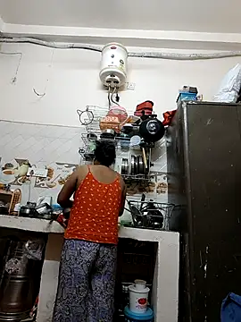 Snapshot of Hot-Sana2 chatting on 04/17/26, 06:33 Hot-Sana2 online show from 04/17/26, 06:33