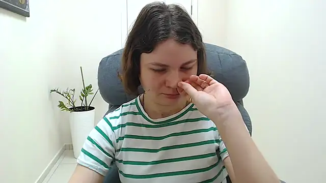 Snapshot of Stella-Maers chatting on 03/04/26, 08:09 Stella-Maers online show from 03/04/26, 08:09