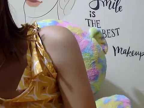 Snapshot of maira_33 chatting on 03/18/26, 09:18 maira 33 online show from 03/18/26, 09:18