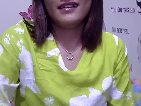 Snapshot of maira_33 chatting on 03/22/26, 11:46 maira 33 online show from 03/22/26, 11:46