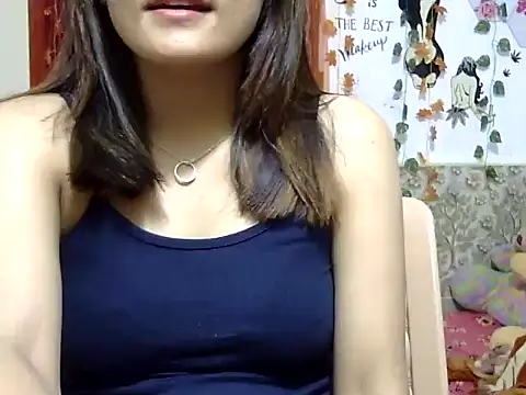 maira 33 online show from 07/08/26, 02:21