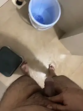 Snapshot of alan0ass chatting on 11/02/25, 01:35 alan0ass online show from 11/02/25, 01:35