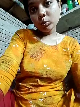 Snapshot of Lema-00 chatting on 11/04/25, 07:57 Lema-00 online show from 11/04/25, 07:57