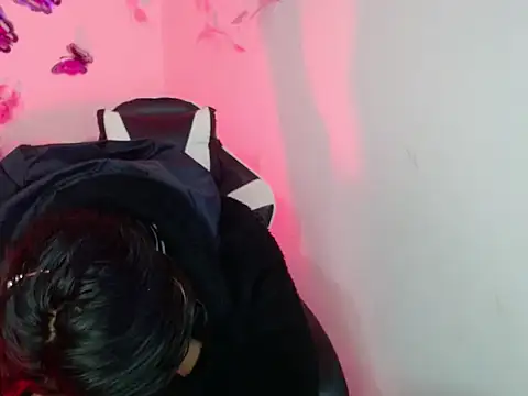 Samanta 777 online show from 11/18/25, 10:20