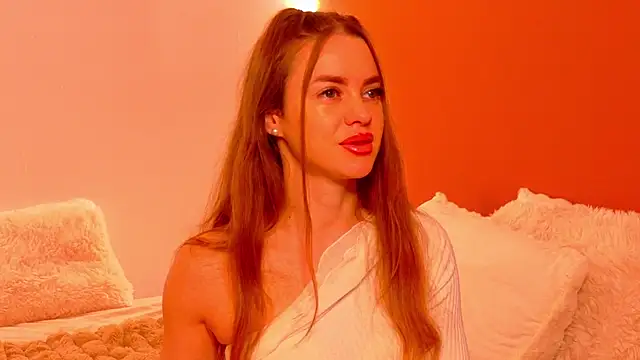 Snapshot of Mirra_ chatting on 12/02/25, 05:46 Mirra online show from 12/02/25, 05:46