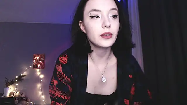 Snapshot of dolll_maiya chatting on 02/10/26, 07:18 dolll maiya online show from 02/10/26, 07:18