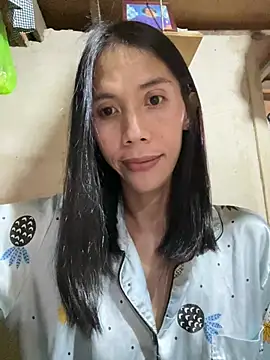 bellaUtops online show from 02/22/26, 01:31