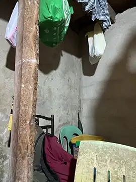 Snapshot of bellaUtops chatting on 03/21/26, 05:34 bellaUtops online show from 03/21/26, 05:34