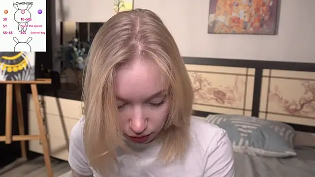 ShanelTunon online show from 11/27/25, 07:05