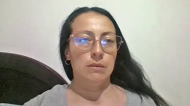 Lauryn Jones online show from 03/24/26, 03:44