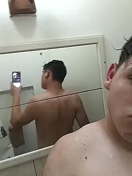 Myboy0020 online show from 11/01/25, 08:33