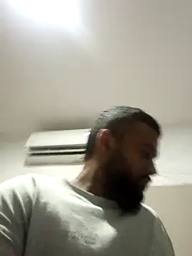 Snapshot of William1234-56 chatting on 03/07/26, 03:20 William1234-56 online show from 03/07/26, 03:20