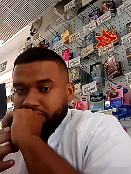 Snapshot of William1234-56 chatting on 03/10/26, 05:40 William1234-56 online show from 03/10/26, 05:40