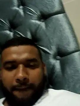 Snapshot of William1234-56 chatting on 03/22/26, 09:07 William1234-56 online show from 03/22/26, 09:07