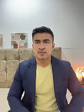 Snapshot of Chris_Clarck chatting on 11/13/25, 07:46 Chris Clarck online show from 11/13/25, 07:46