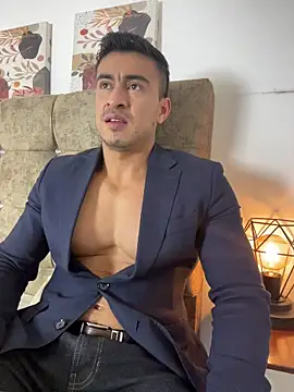 Snapshot of Chris_Clarck chatting on 11/28/25, 08:22 Chris Clarck online show from 11/28/25, 08:22