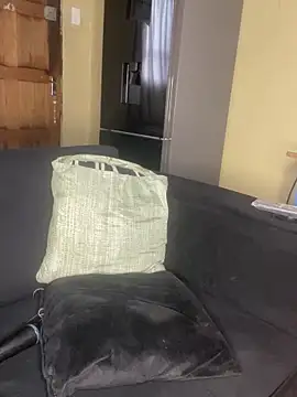 MiyaXo2 online show from 04/17/26, 02:53