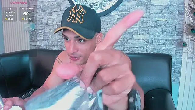 blaze phoenix online show from 11/16/25, 03:45