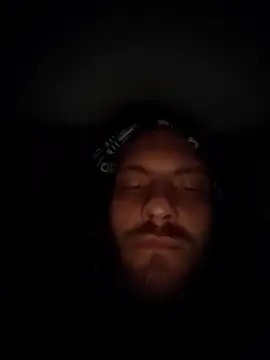 Snapshot of Zoomorris chatting on 12/22/25, 12:40 Zoomorris online show from 12/22/25, 12:40