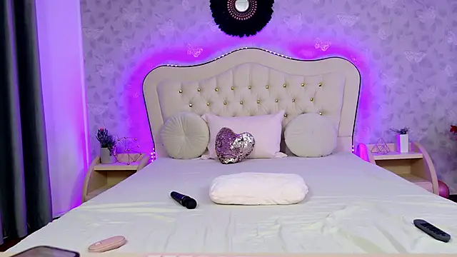 GracieCute online show from 10/09/25, 03:37