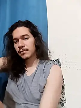 Snapshot of OnixAgata0 chatting on 04/14/26, 04:18 OnixAgata0 online show from 04/14/26, 04:18