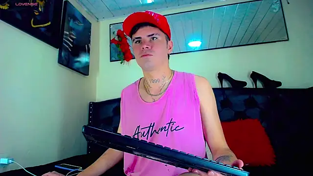 Sebastian Loaiza online show from 11/06/25, 05:58