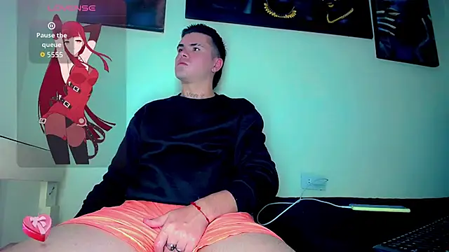 Sebastian Loaiza online show from 11/18/25, 03:23