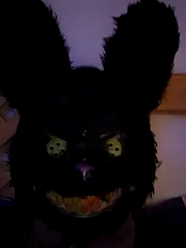 Snapshot of Elpichulotote20 chatting on 11/03/25, 10:32 Elpichulotote20 online show from 11/03/25, 10:32