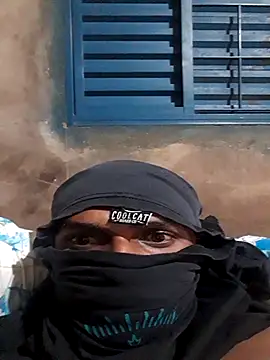 Snapshot of m-a-g-n-a-t-a chatting on 02/20/26, 12:07 m-a-g-n-a-t-a online show from 02/20/26, 12:07