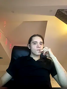 RemiVar online show from 12/13/25, 09:09