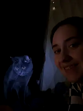 Snapshot of ShadowEve chatting on 11/26/25, 02:40 ShadowEve online show from 11/26/25, 02:40