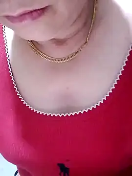 small-house123 online show from 11/23/25, 08:47