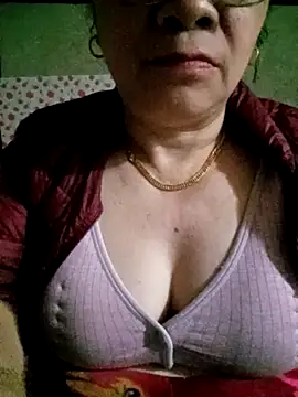 small-house123 online show from 02/13/26, 02:24