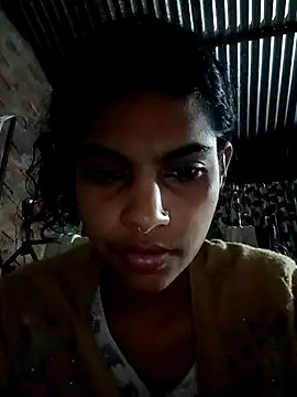 Snapshot of Aysha__00 chatting on 11/01/25, 11:01 Aysha 00 online show from 11/01/25, 11:01