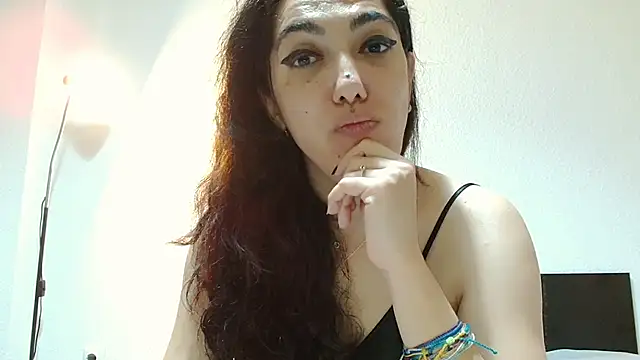 CharmingPearl online show from 11/05/25, 09:26