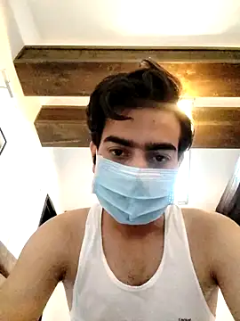 Snapshot of lelamera chatting on 11/01/25, 10:50 lelamera online show from 11/01/25, 10:50